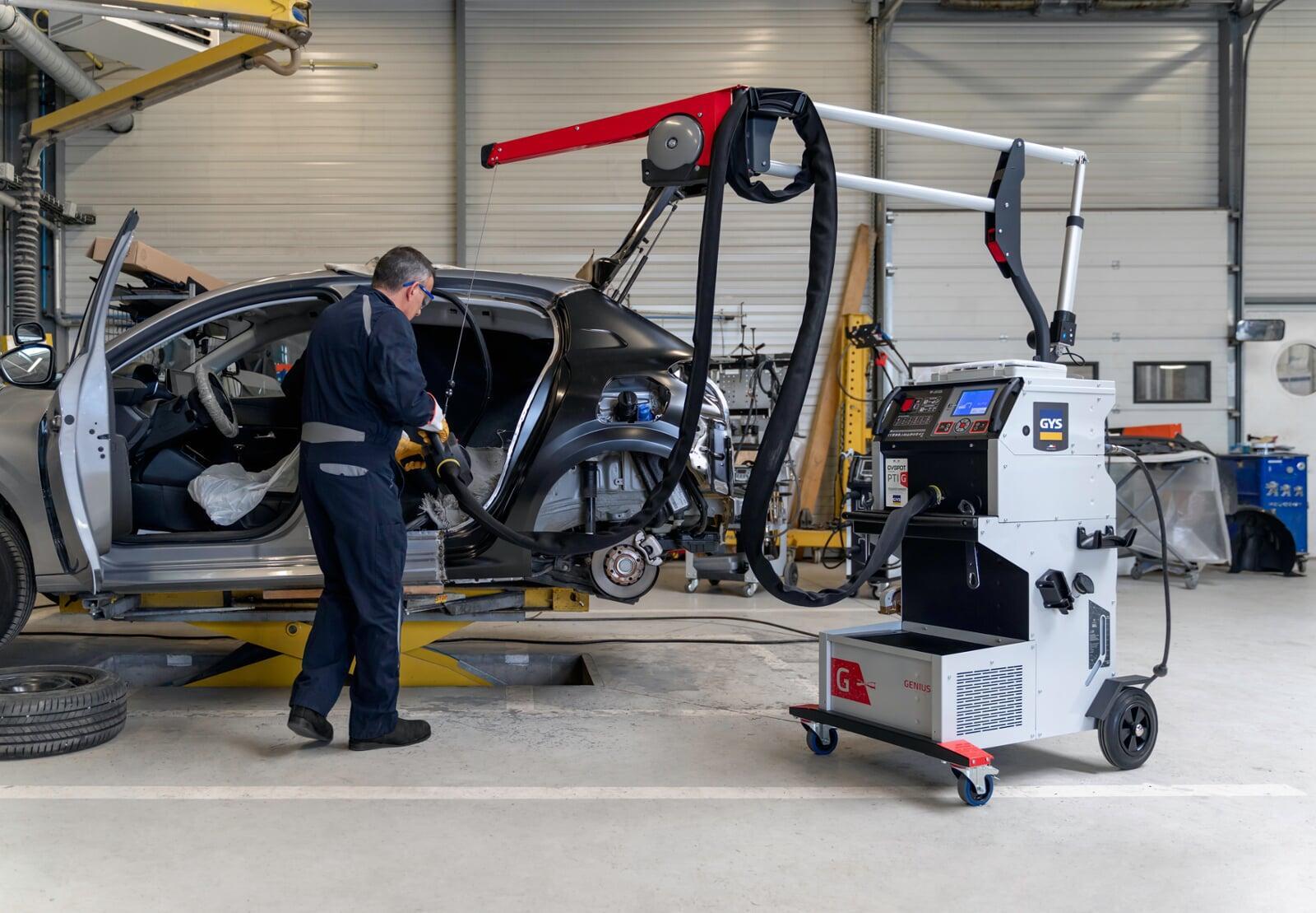GYSPOT PTI Genius Plus at work on a body shell