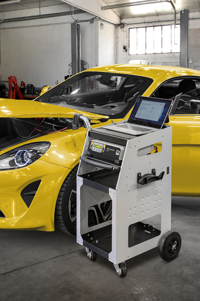 GYSFLASH battery support unit connected under the hood